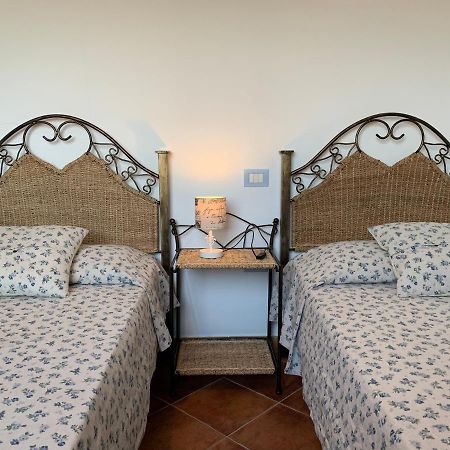 Residenza Il Melograno Budoni Exterior foto