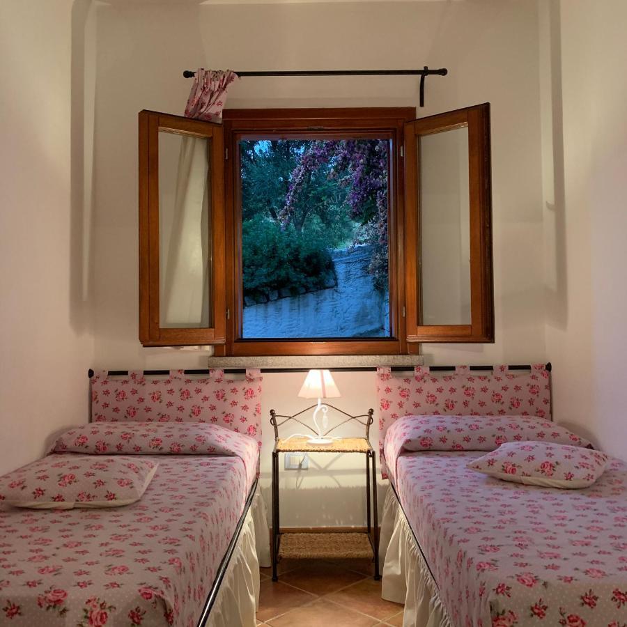 Residenza Il Melograno Budoni Exterior foto